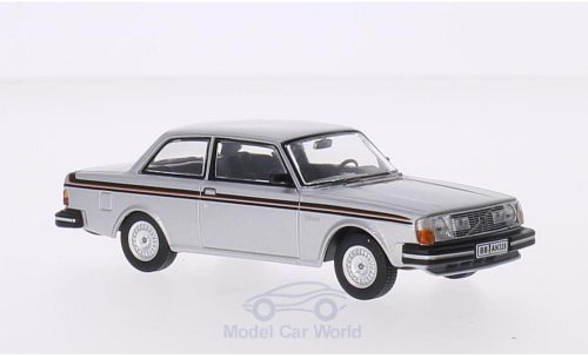 Volvo 242 1/43 Triple 9 Collection GT grigio/Dekor 1978 modellino in miniatura