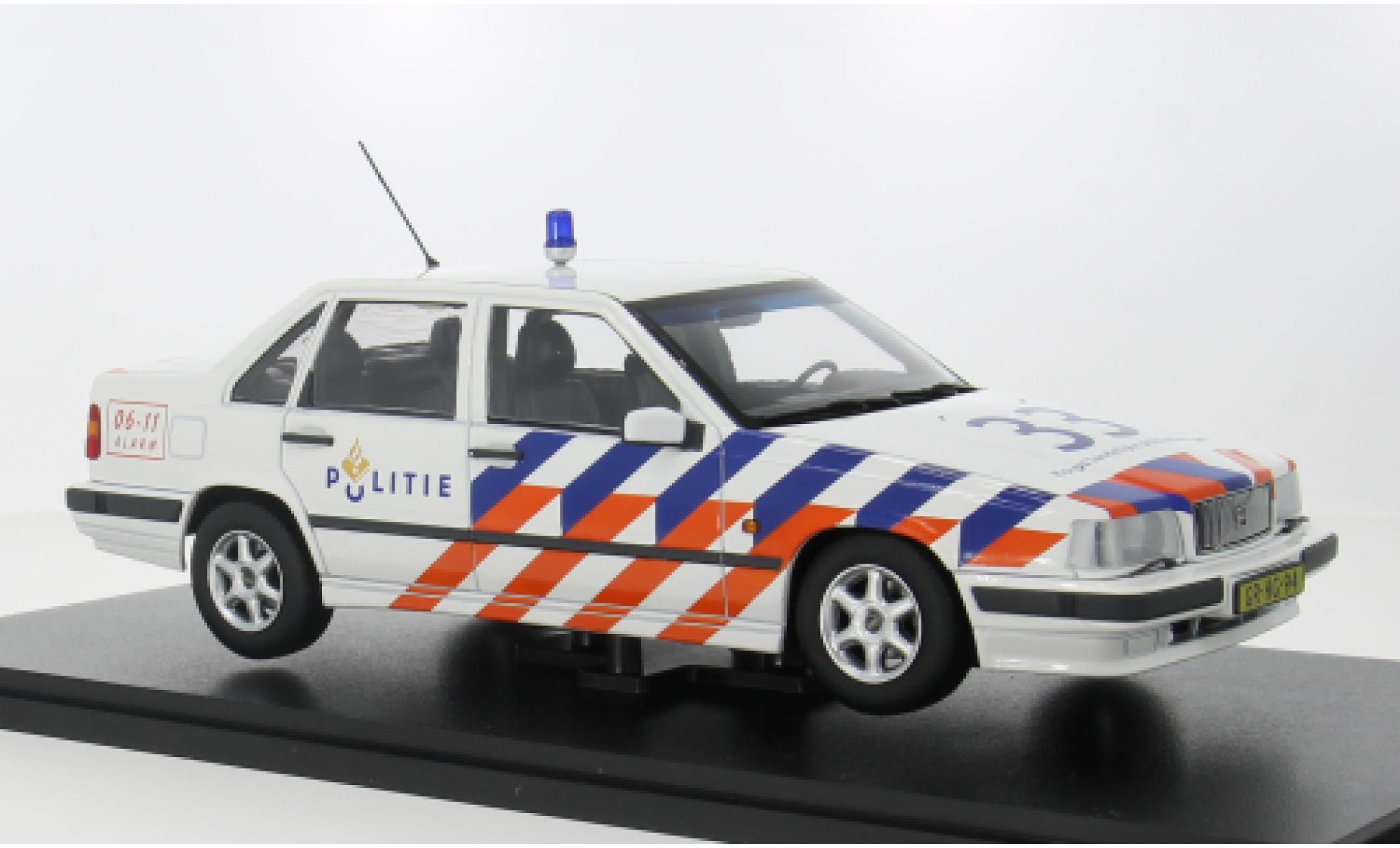 Volvo 850 1/18 Triple 9 Collection 1993 Deutch Police 1:18 modellino in miniatura