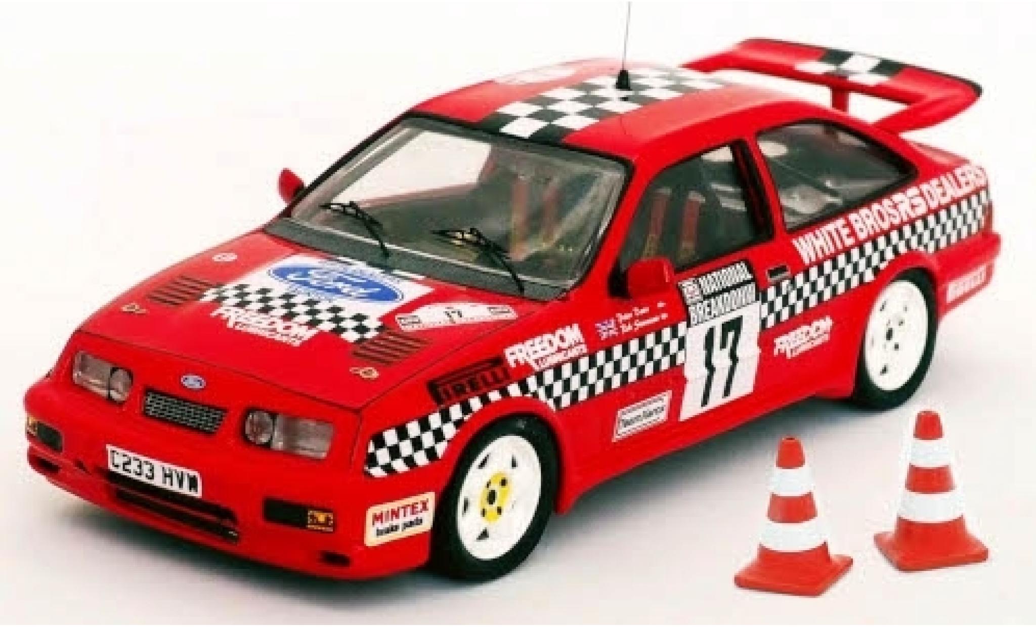 Ford Sierra 1/43 Trofeu RS Cosworth RHD No.17 National Breakdown Rally 1987 avec Pylônes R.Stoneman/P.Davis modellino in miniatura
