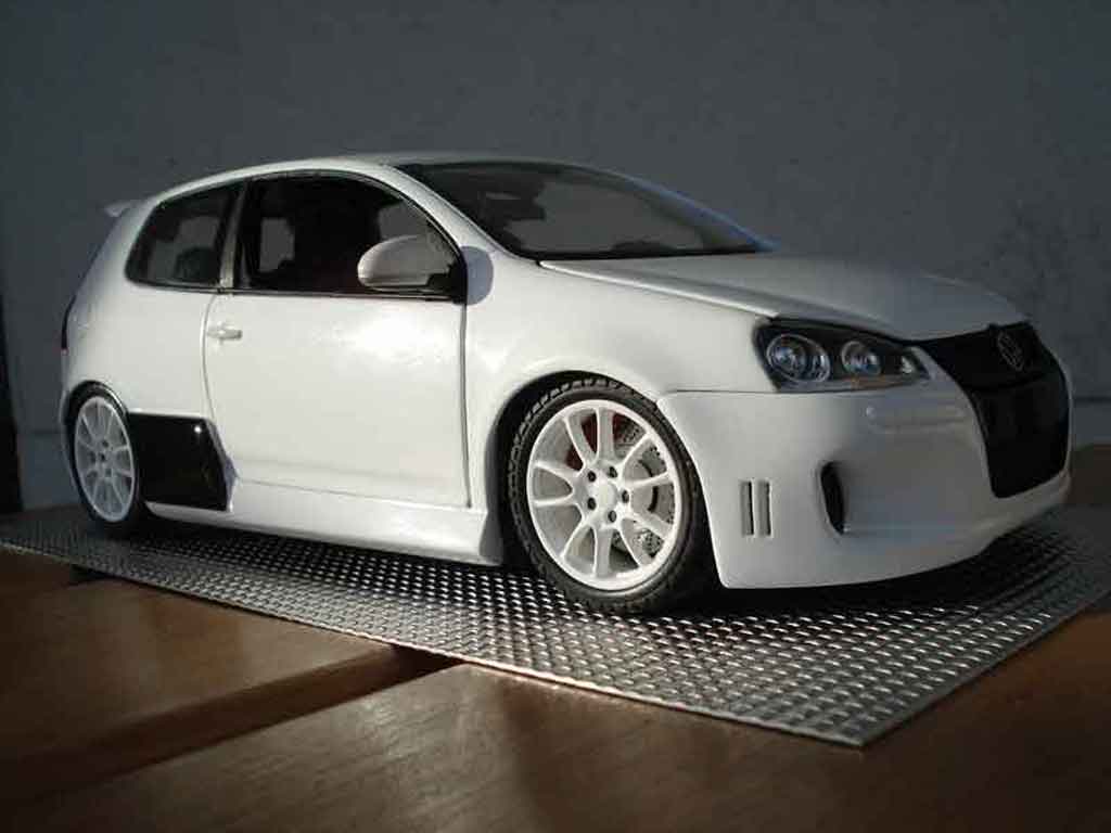 Volkswagen Golf V GTI 1/18 Norev V GTI bianco hofele spirit