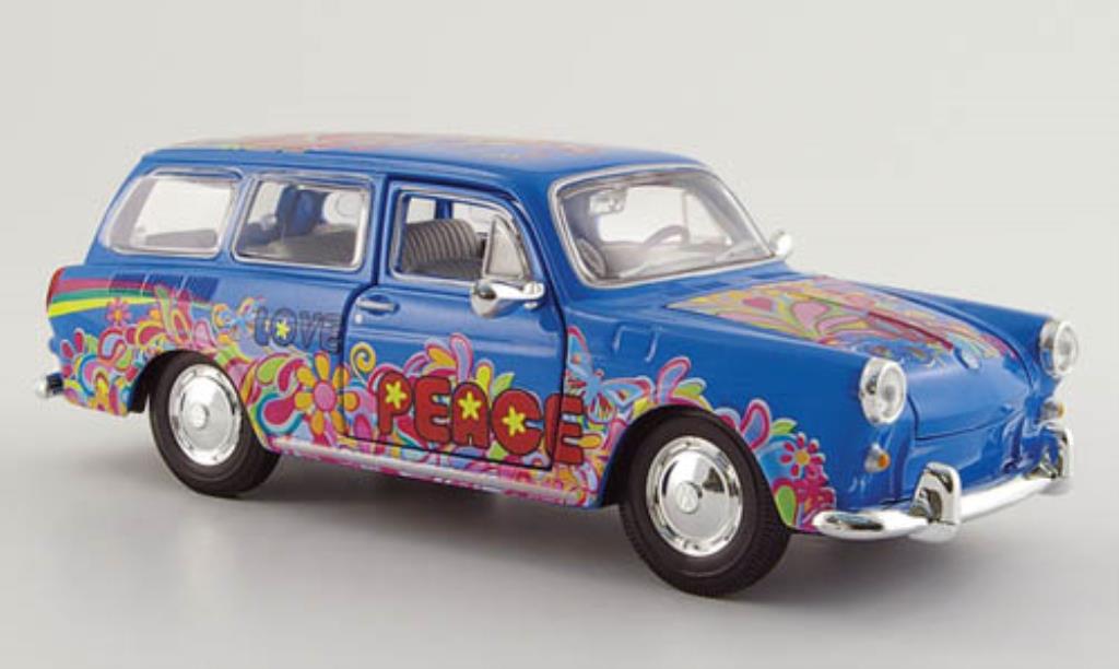 Volkswagen 1600 1/24 Maisto Variant blu mit Dekor modellino in miniatura