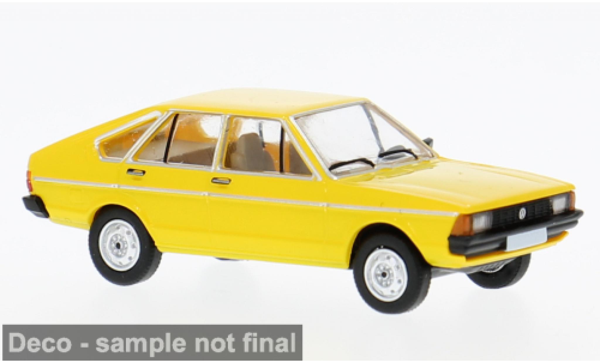 Volkswagen Passat 1/87 PCX87 B1 gelb 1977 1:87 modellino in miniatura