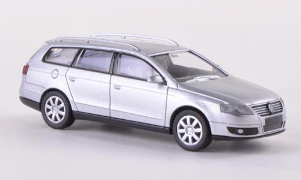 Volkswagen Passat 1/87 Wiking Variant (B6) grigio 2005 modellino in miniatura