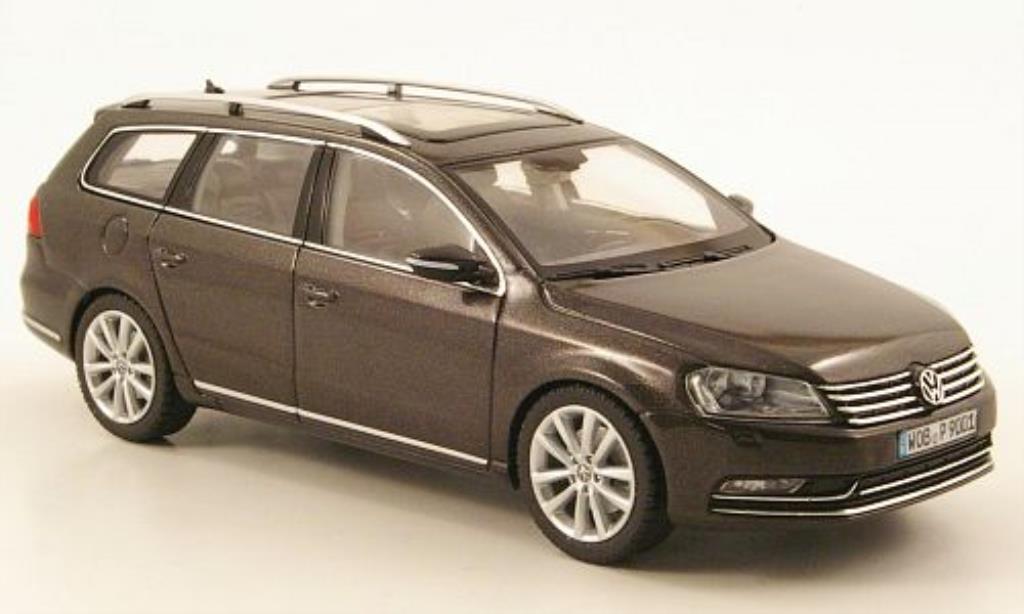 Volkswagen Passat 1/43 Schuco Variant (B7) anthrazit 2010 modellino in miniatura