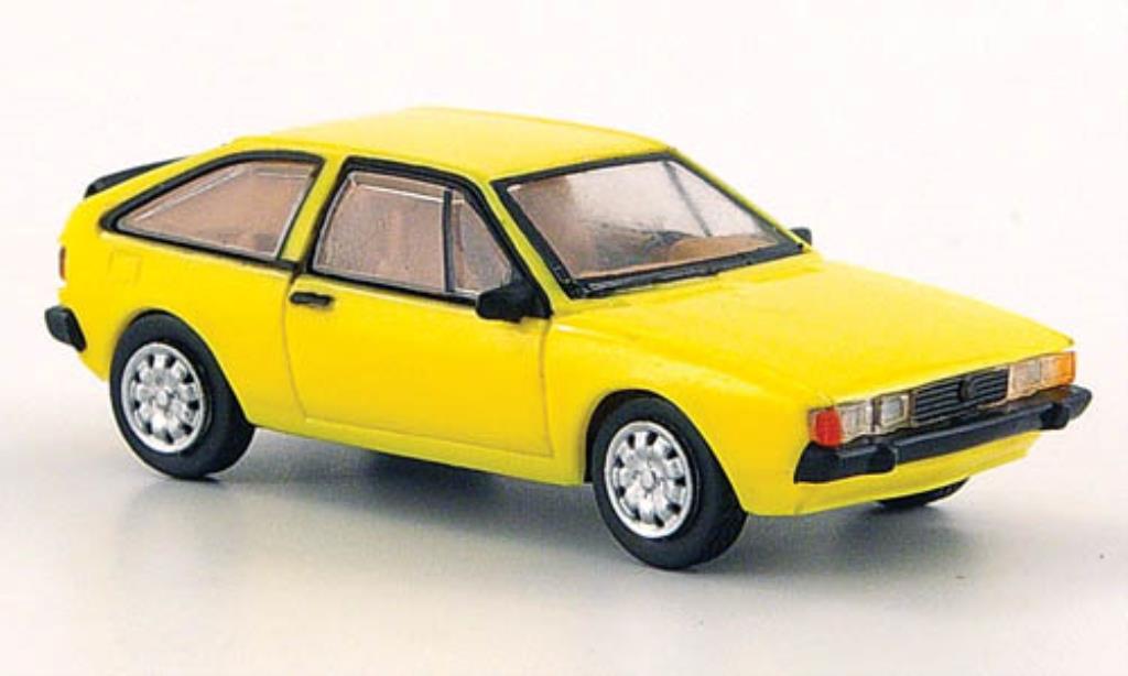 Volkswagen Scirocco 1/87 Norev II giallo 1980 modellino in miniatura