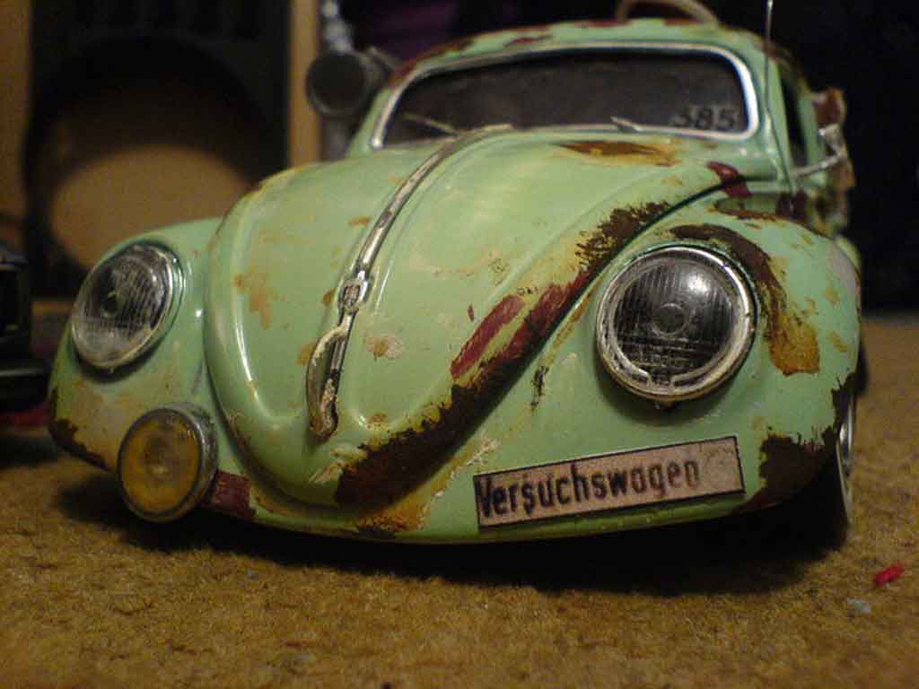 Volkswagen Kafer 1/18 Burago coxinelle rat style tuning modellino in miniatura