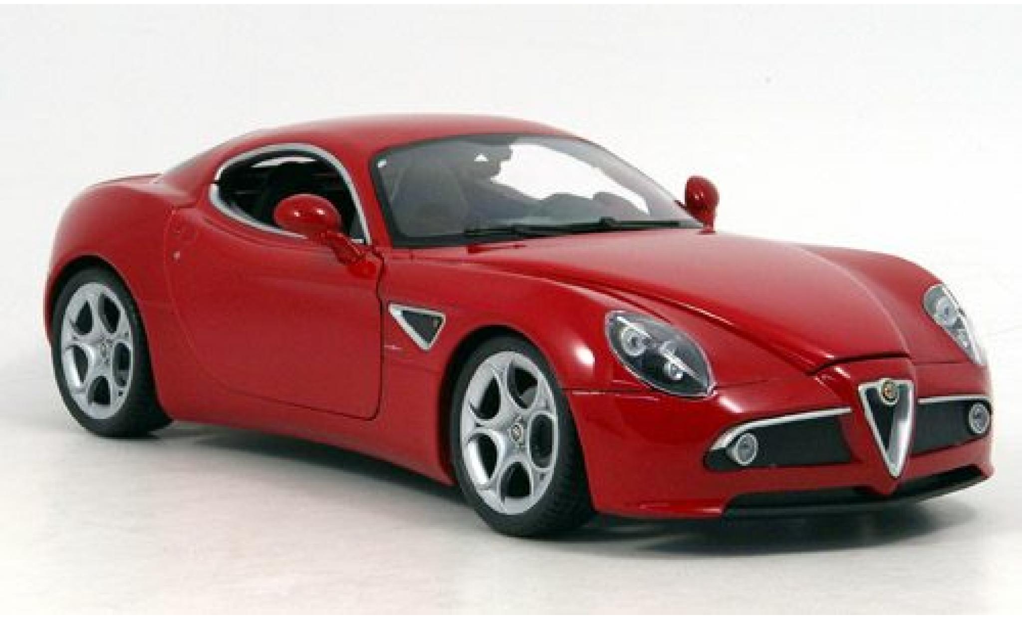 Alfa Romeo 8C 1/18 Welly Competizione dkl.-rot 1:18 modellino in miniatura