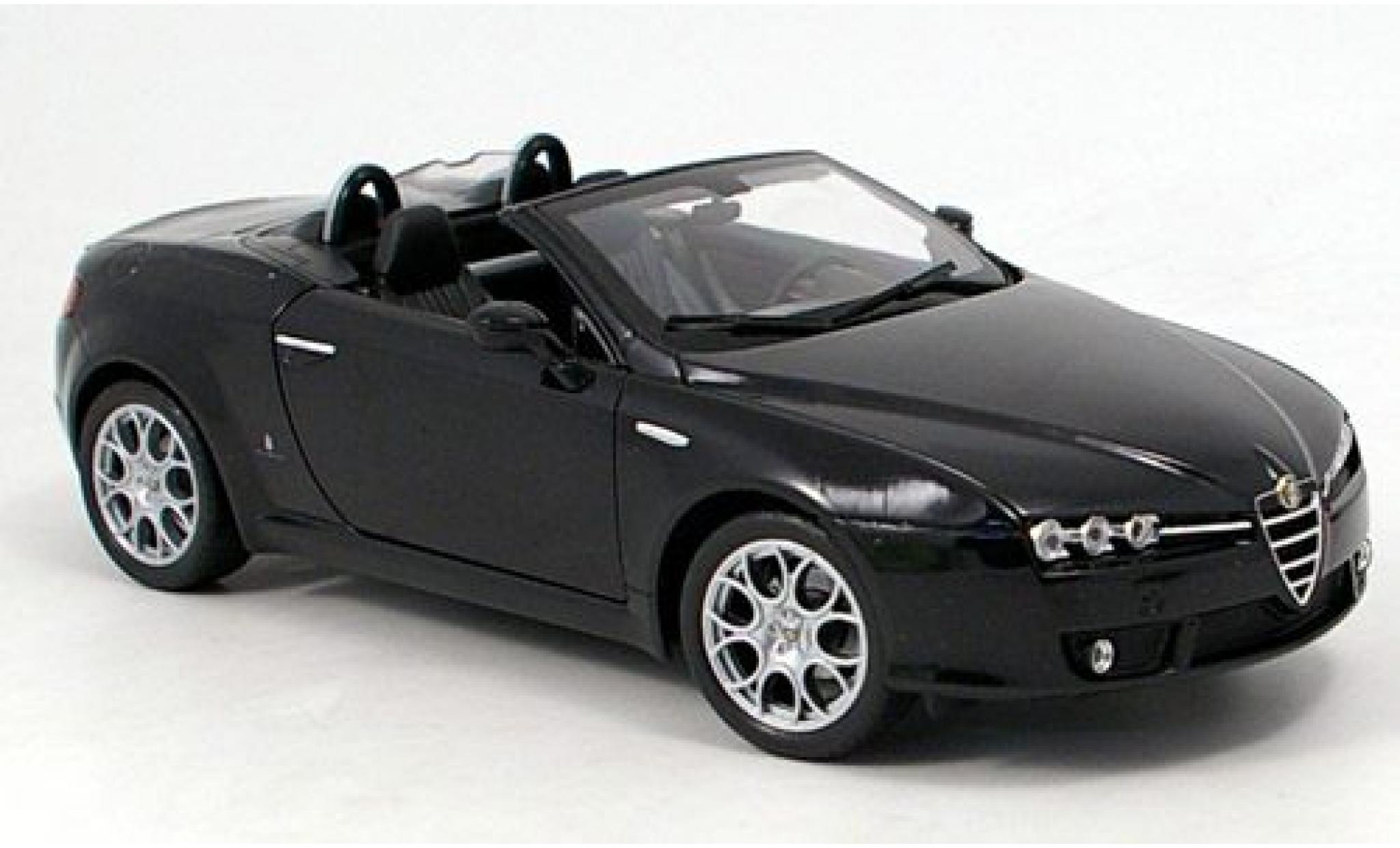 Alfa Romeo Spider 1/18 Welly schwarz offen 2007 1:18 modellino in miniatura