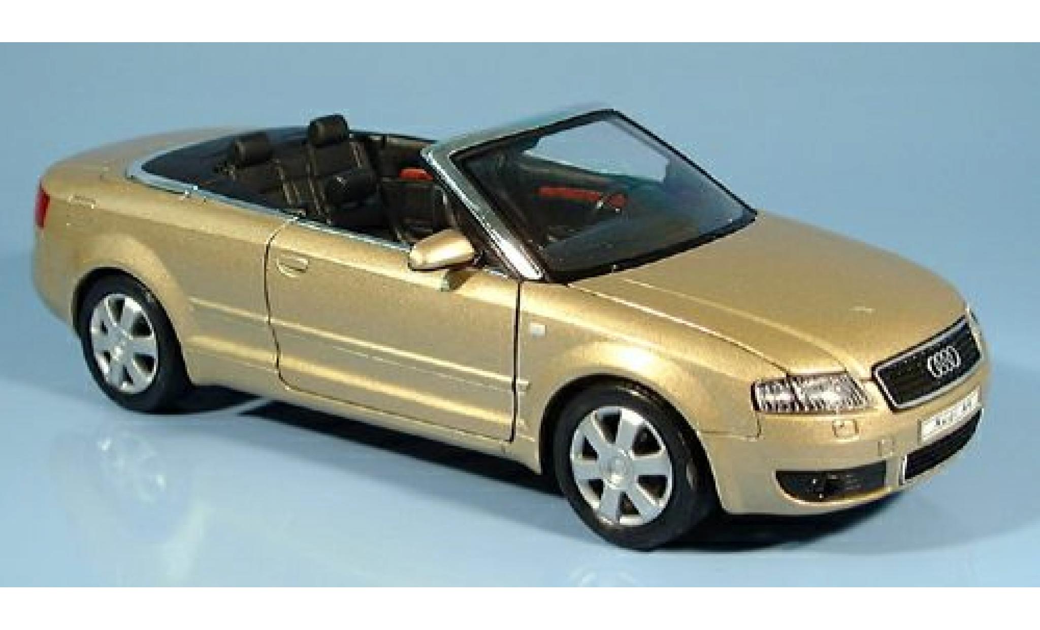 Audi A4 1/24 Welly met. gold 2003 1:24 modellino in miniatura