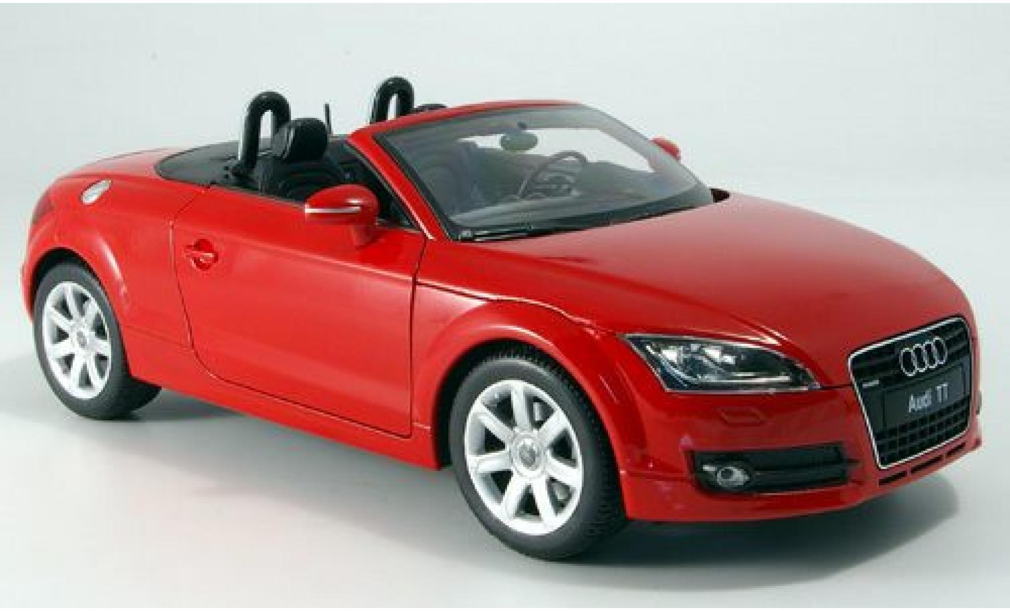 Audi TT 1/18 Welly Roadster rot offen 1:18 modellino in miniatura