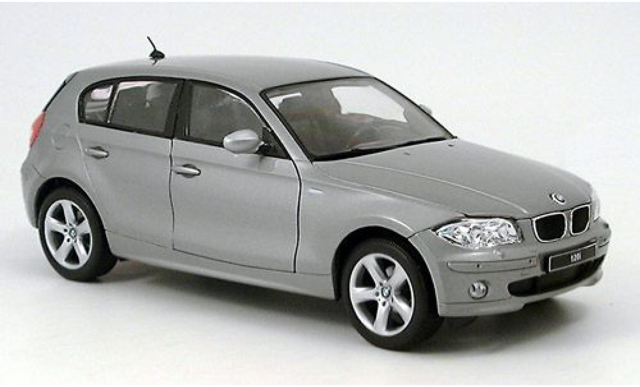 Bmw 120 1/18 Welly i grau 1:18 modellino in miniatura