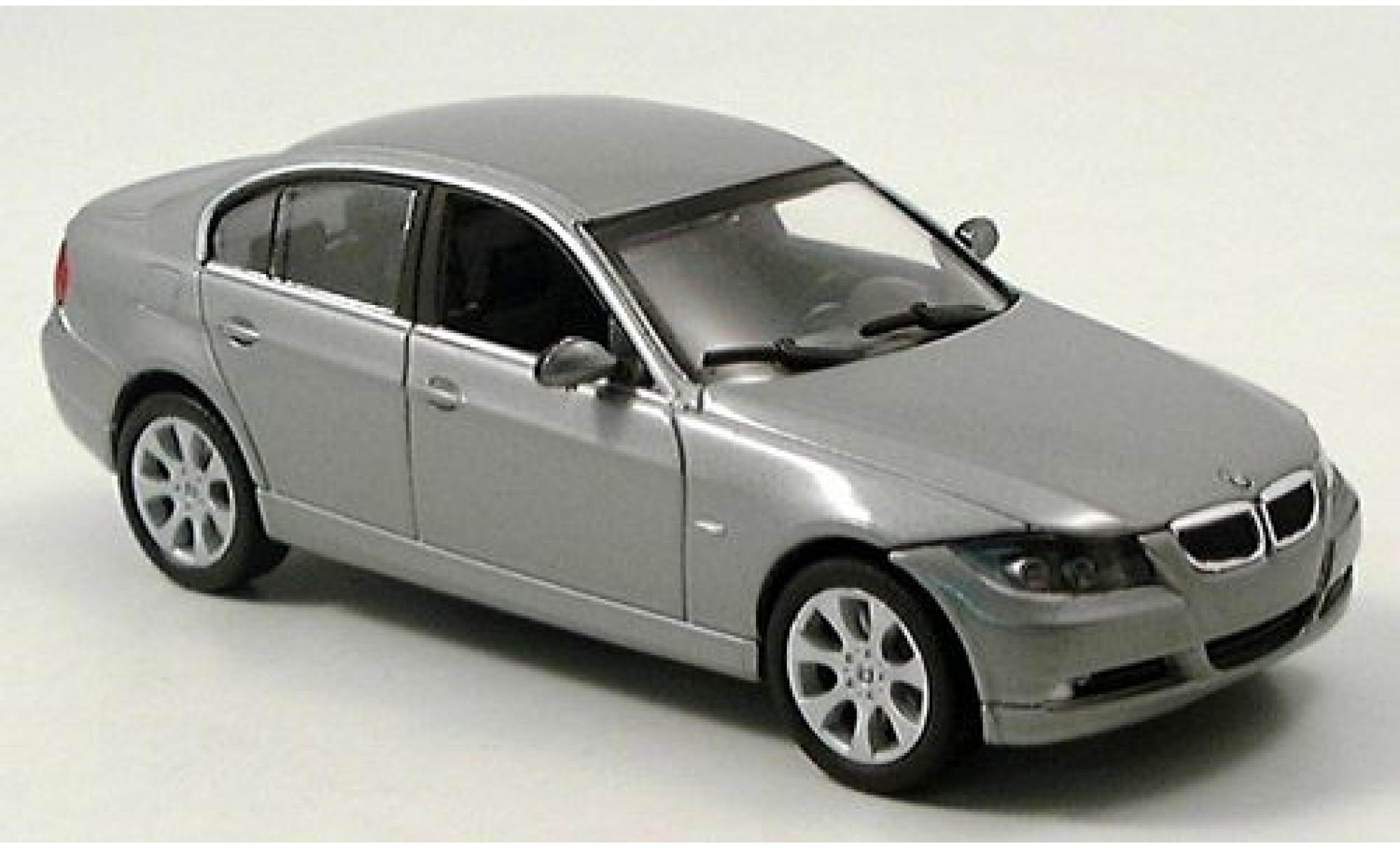 Bmw 330 1/43 Welly i silber 1:43 modellino in miniatura