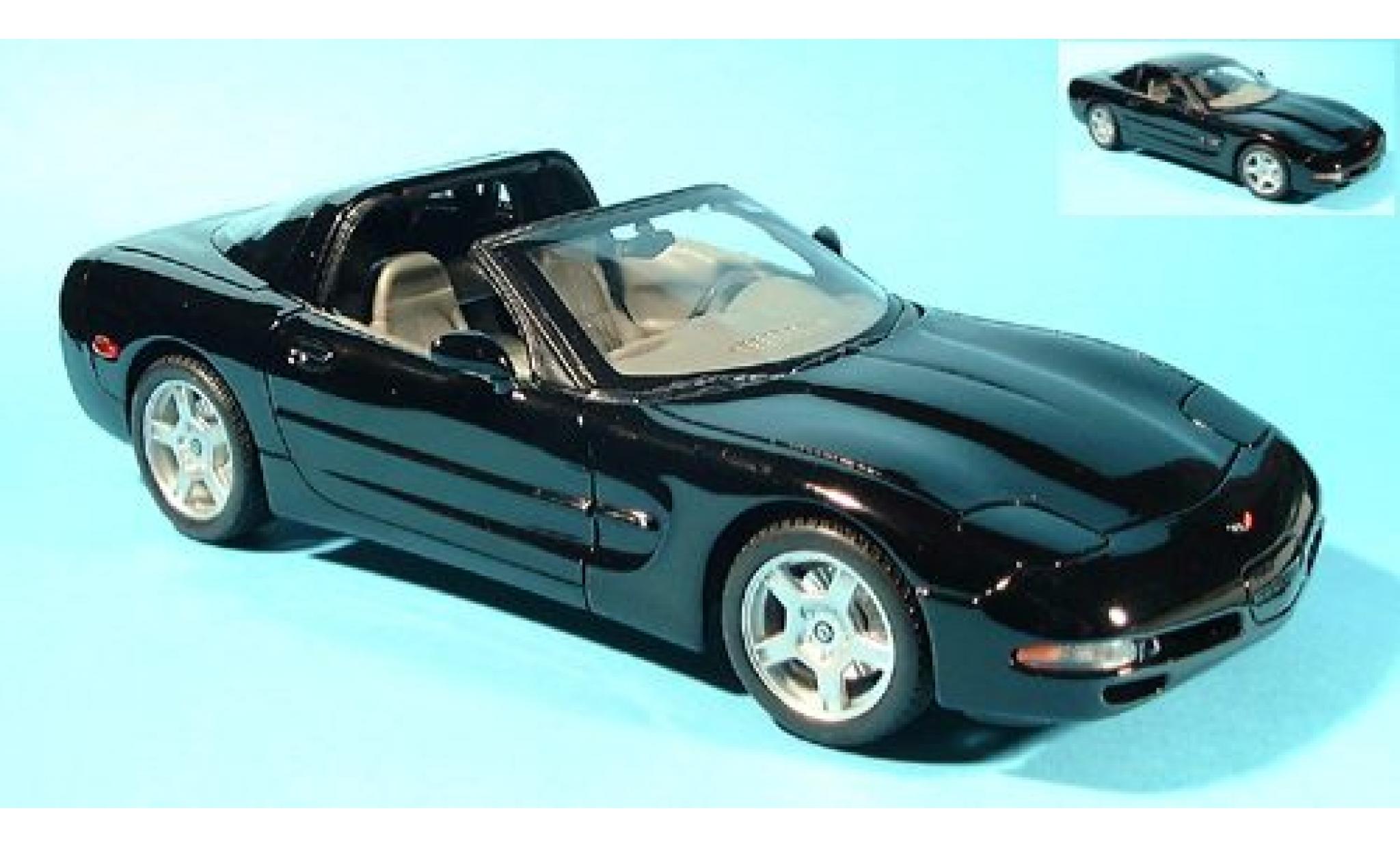 Chevrolet Corvette 1/18 Welly Coupe schwarz 1999 1:18 modellino in miniatura
