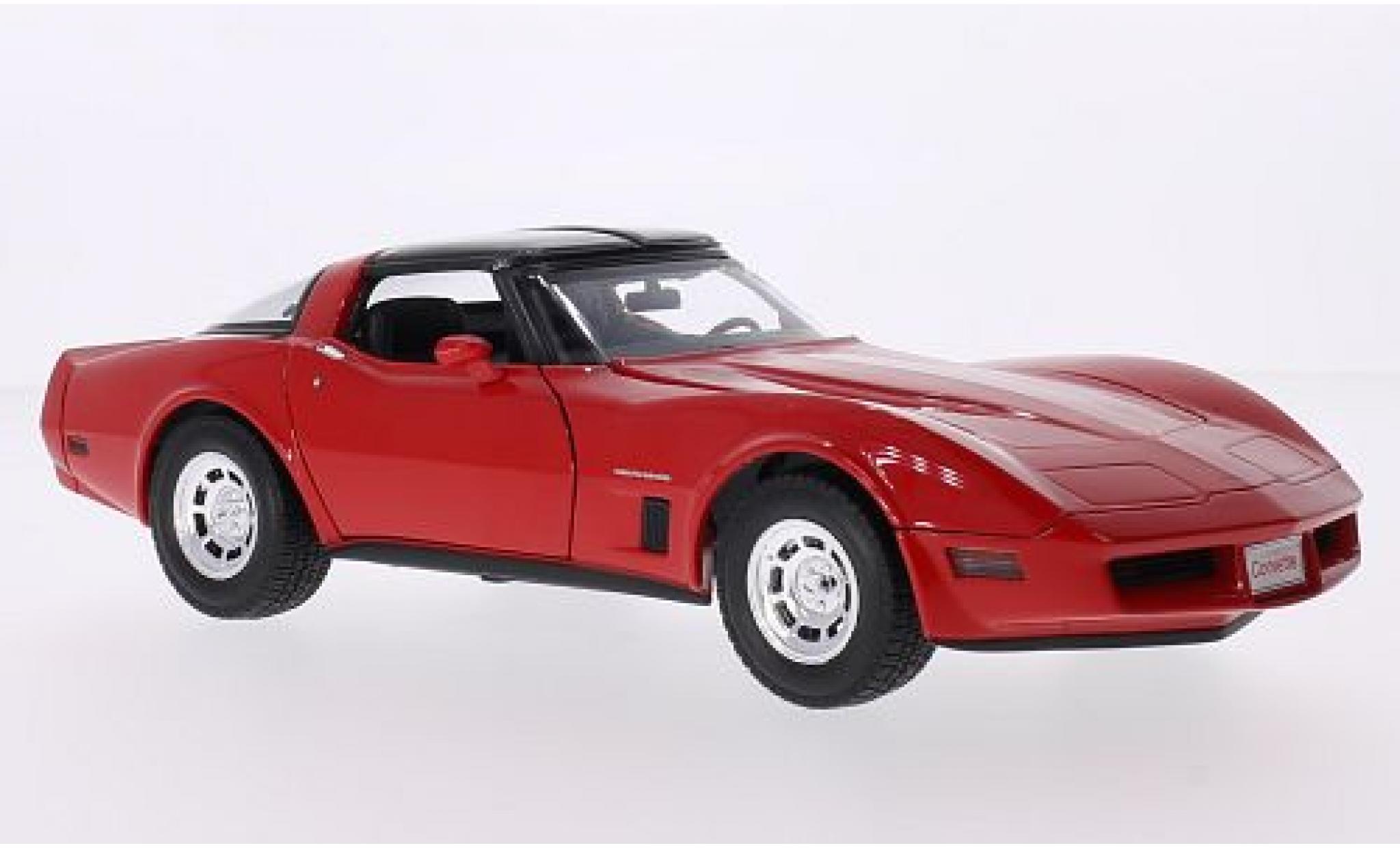 Chevrolet Corvette 1/18 Welly rot 1982 1:18 modellino in miniatura