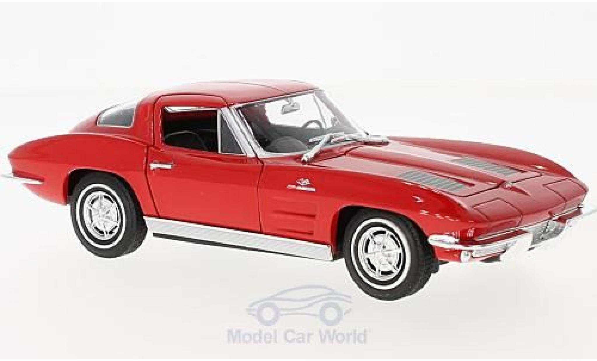 Chevrolet Corvette C2 1/24 Welly Sting Ray (C2) rosso 1963 modellino in miniatura
