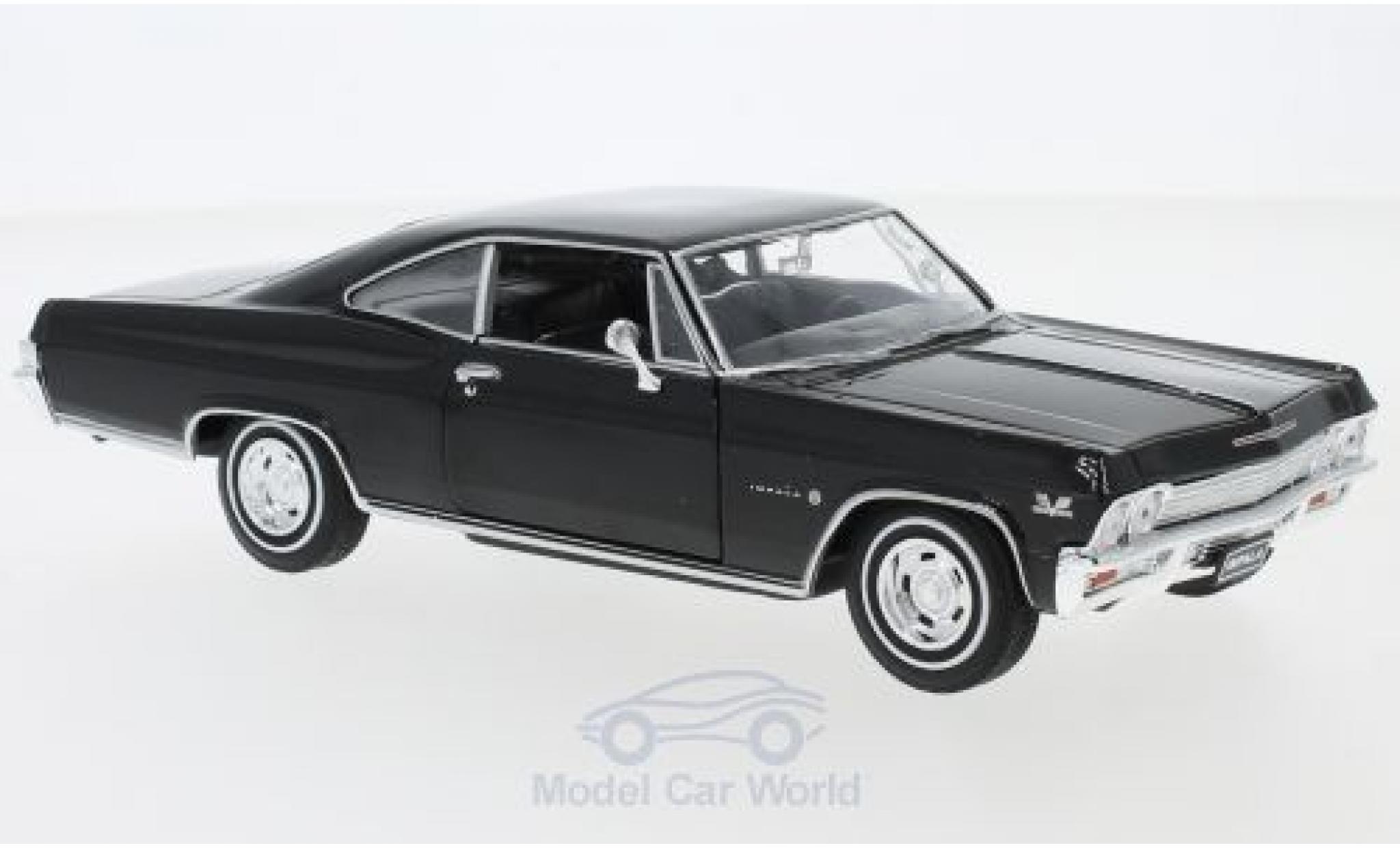 Chevrolet Impala 1/24 Welly SS 396 nero 1965 modellino in miniatura
