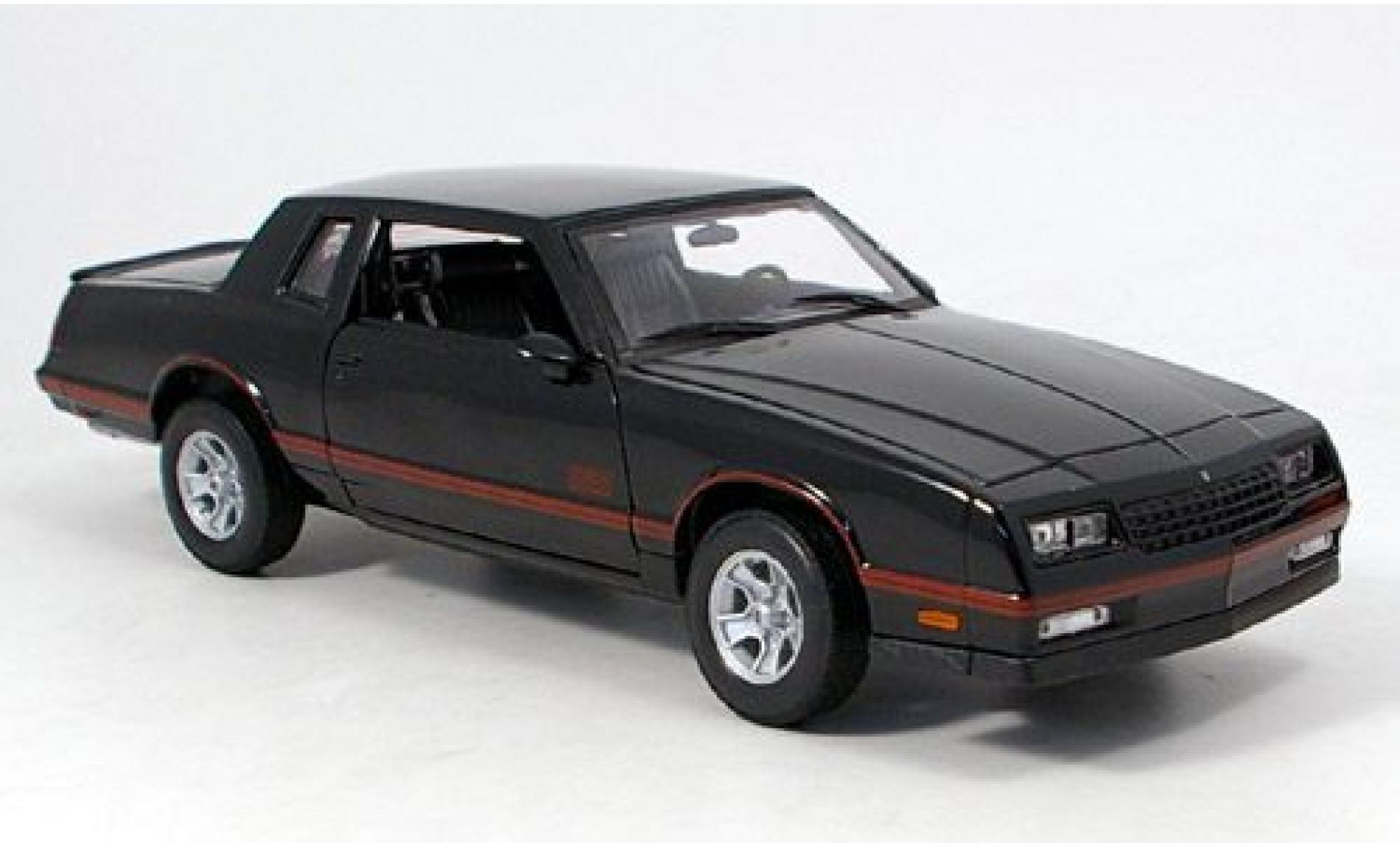 Chevrolet Monte Carlo 1/18 Welly SS schwarz 1987 1:18 modellino in miniatura