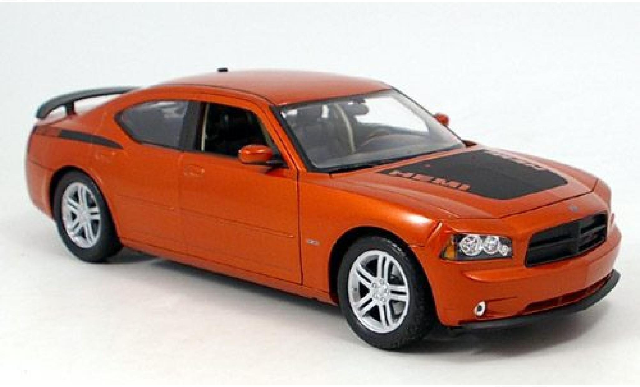 Dodge Charger 1/18 Welly Daytona R/T orange 1:18 modellino in miniatura