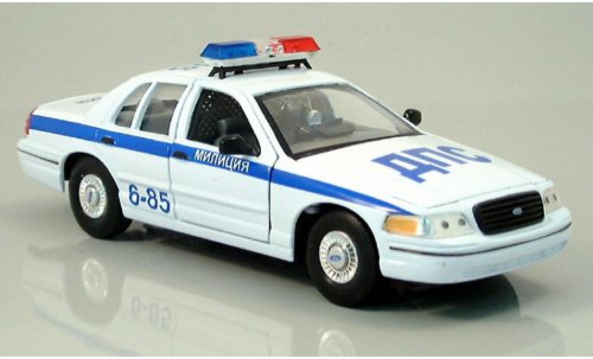 Ford Crown 1/24 Welly Victoria Polizei Moskau 1:24 modellino in miniatura