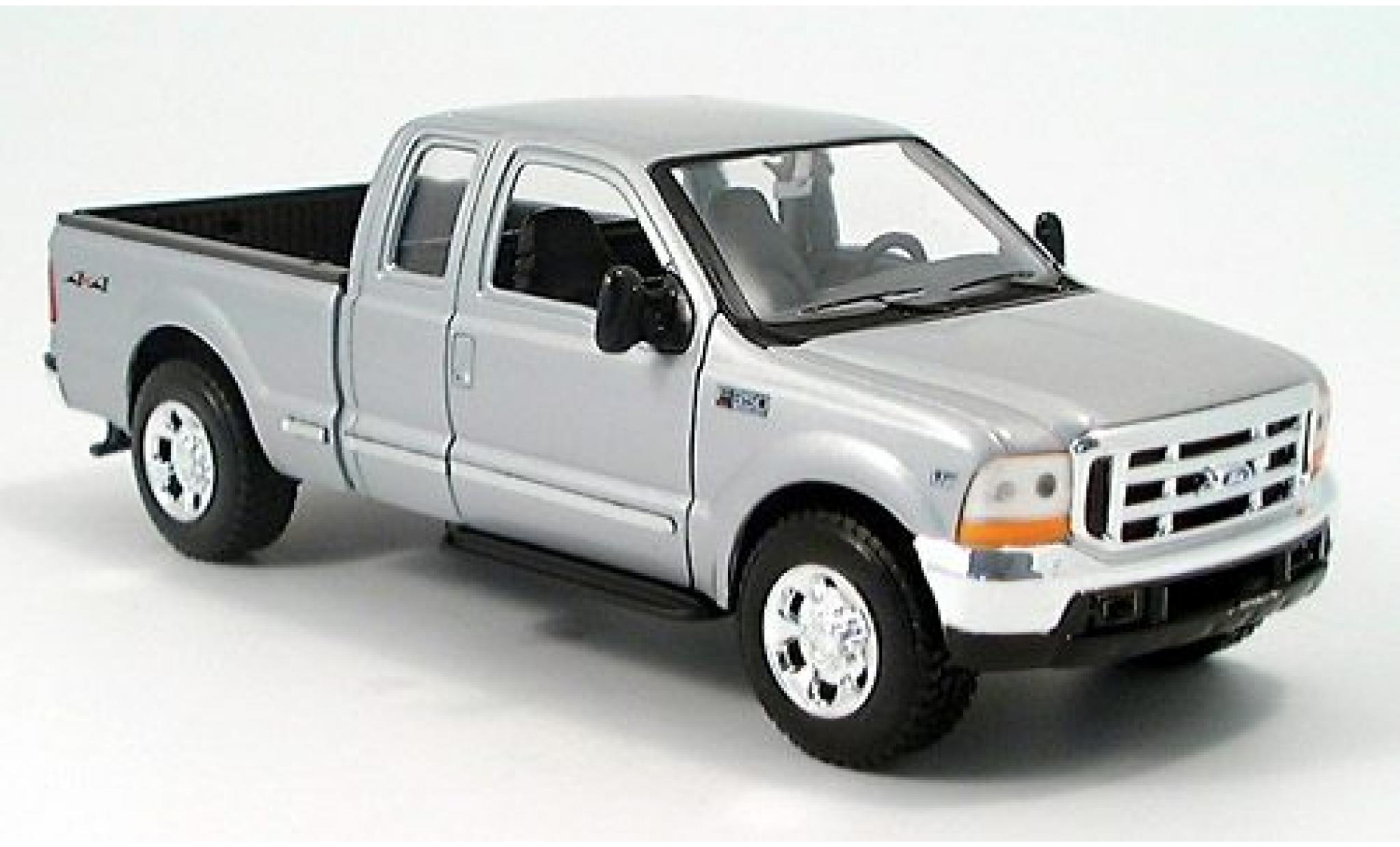 Ford F-350 1/24 Welly F350 silber 1:24 modellino in miniatura