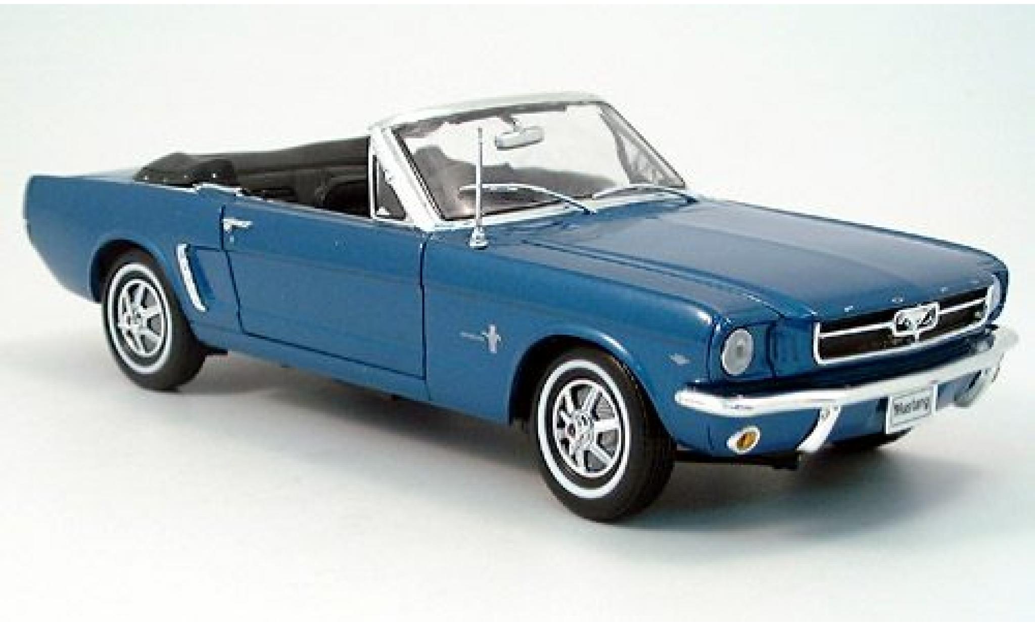 Ford Mustang 1/18 Welly Cabriolet met. blau 1964 1:18 modellino in miniatura