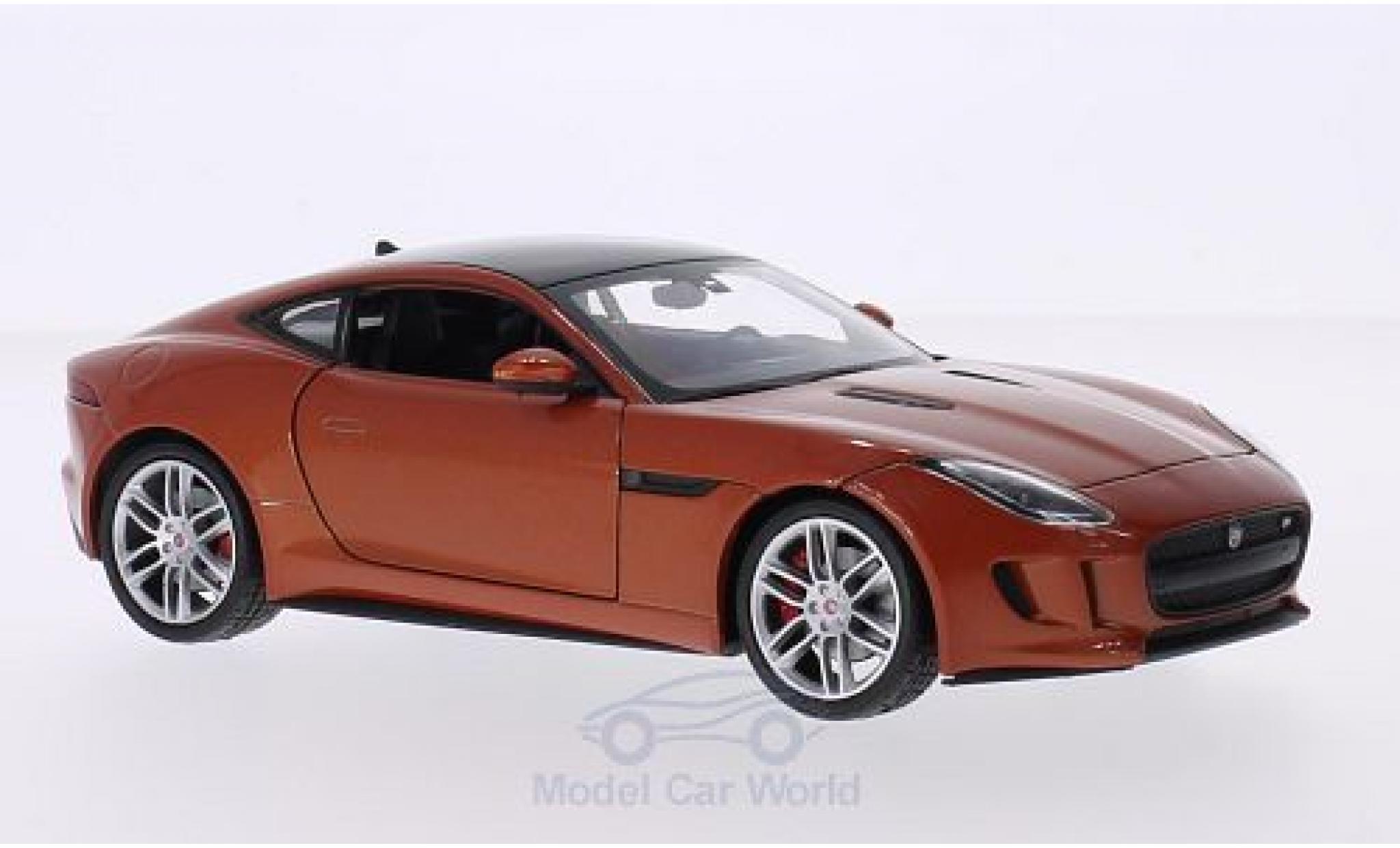 Jaguar F-Type 1/24 Welly Coupe kupfer/nero modellino in miniatura