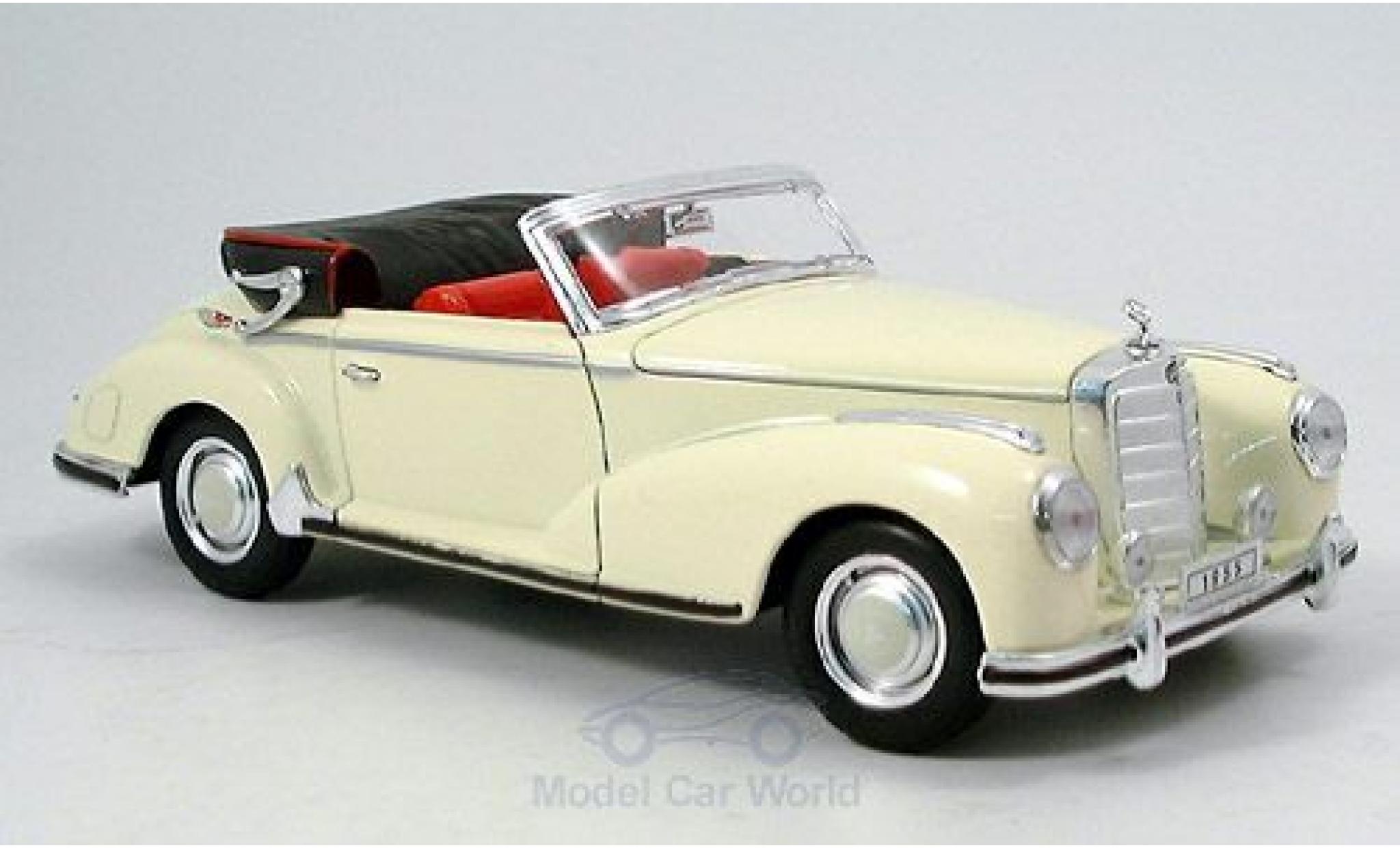 Mercedes 300 1/18 Welly S Cabriolet beige 1955 modellino in miniatura