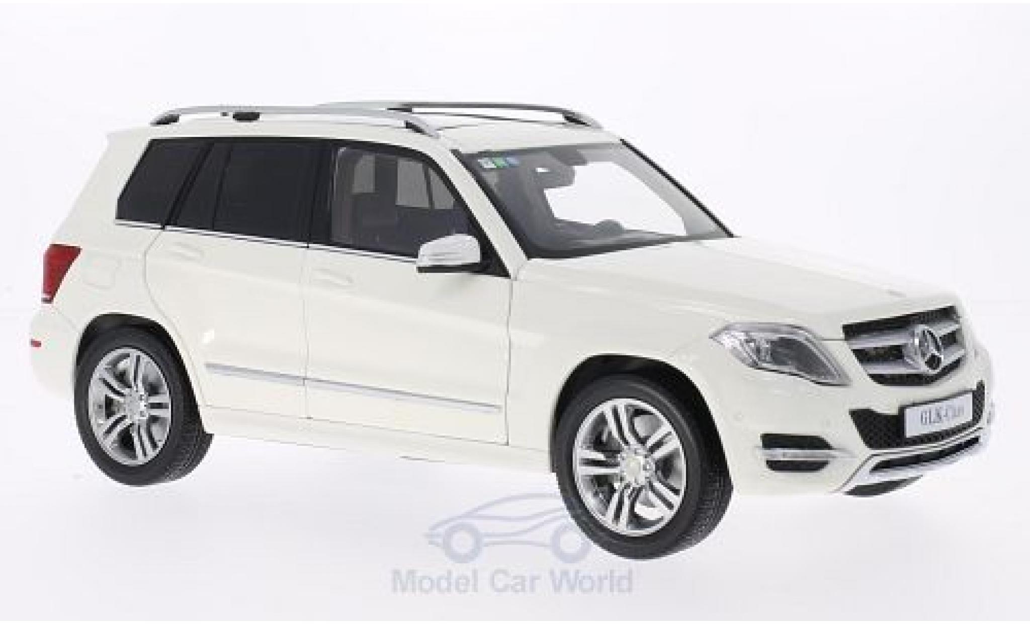 Mercedes Classe GLK 1/18 Welly bianco 2013 GTA Edition modellino in miniatura