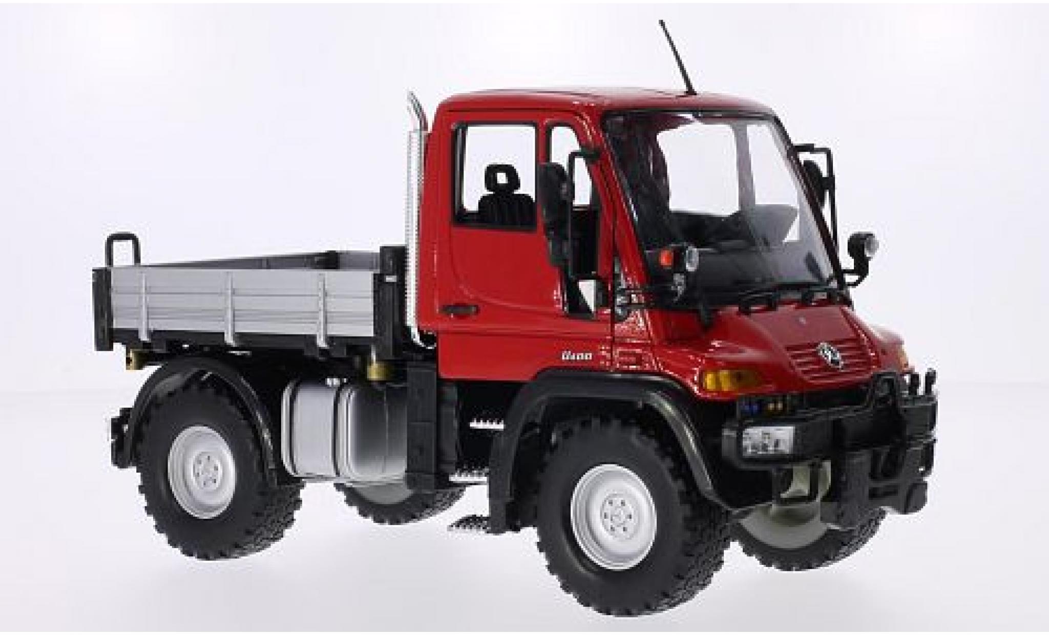 Mercedes Unimog 1/24 Welly U400 rot 1:24 modellino in miniatura