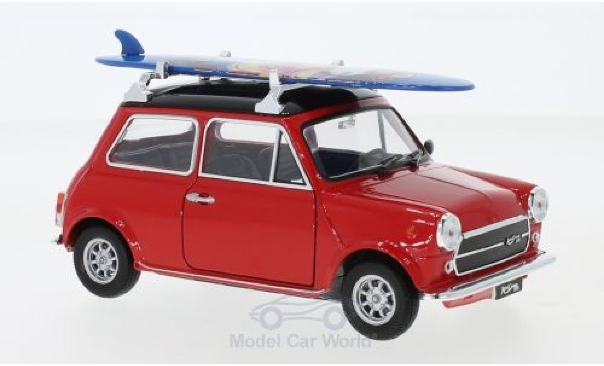 Mini Cooper 1/24 Welly 1300 rosso/nero 1974 mit Surfboard modellino in miniatura