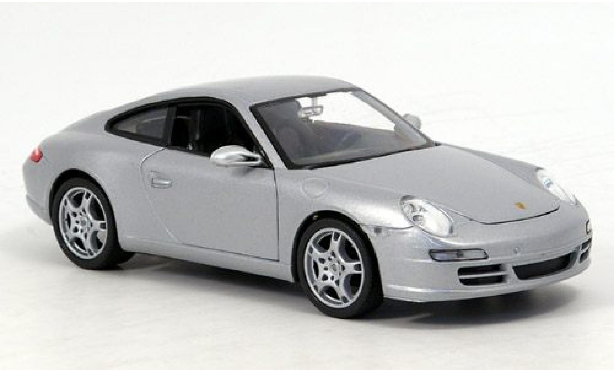 Porsche 997 S 1/24 Welly 911  Carrera silber 1:24 modellino in miniatura