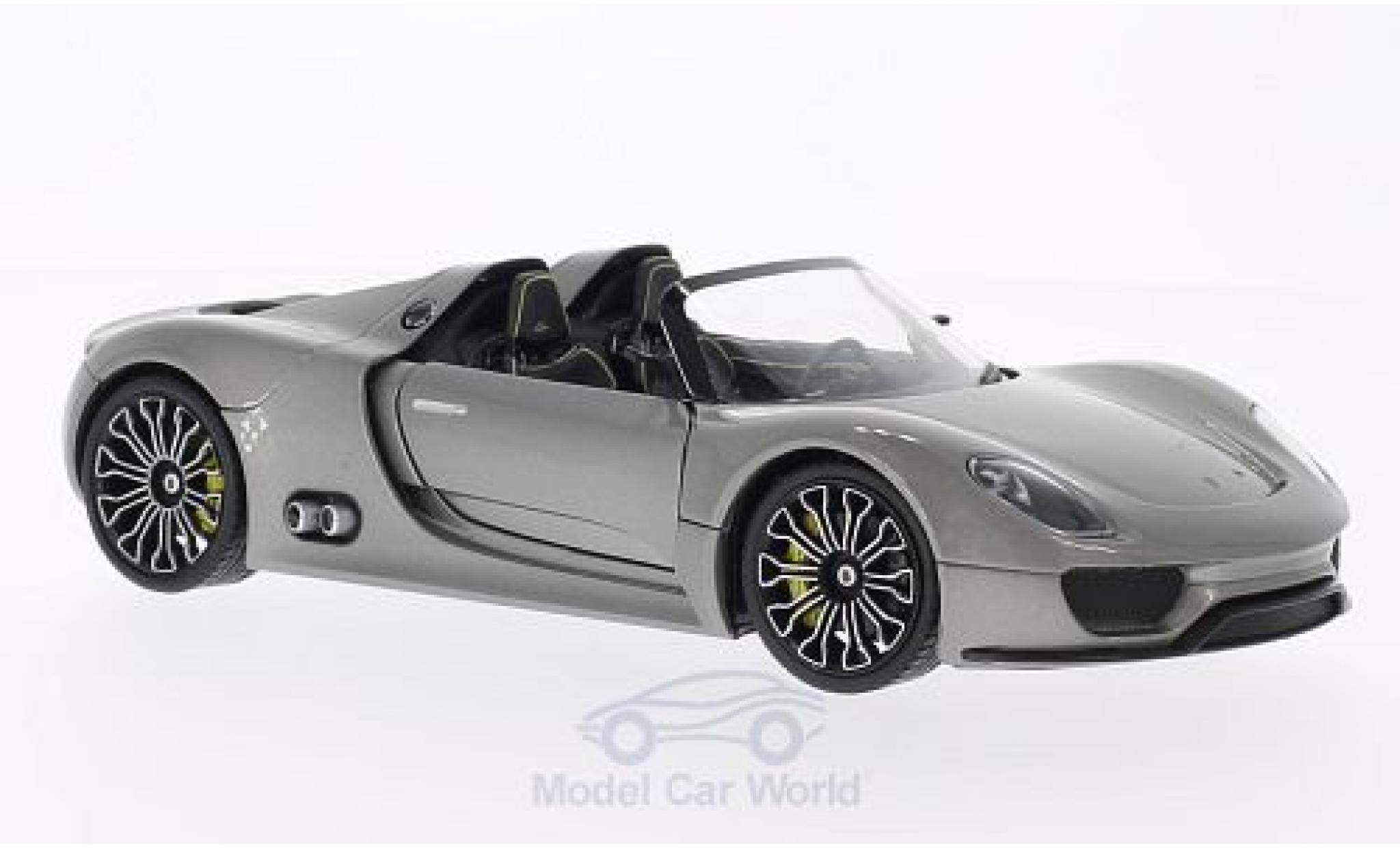 Porsche 918 1/24 Welly Spyder grigio modellino in miniatura