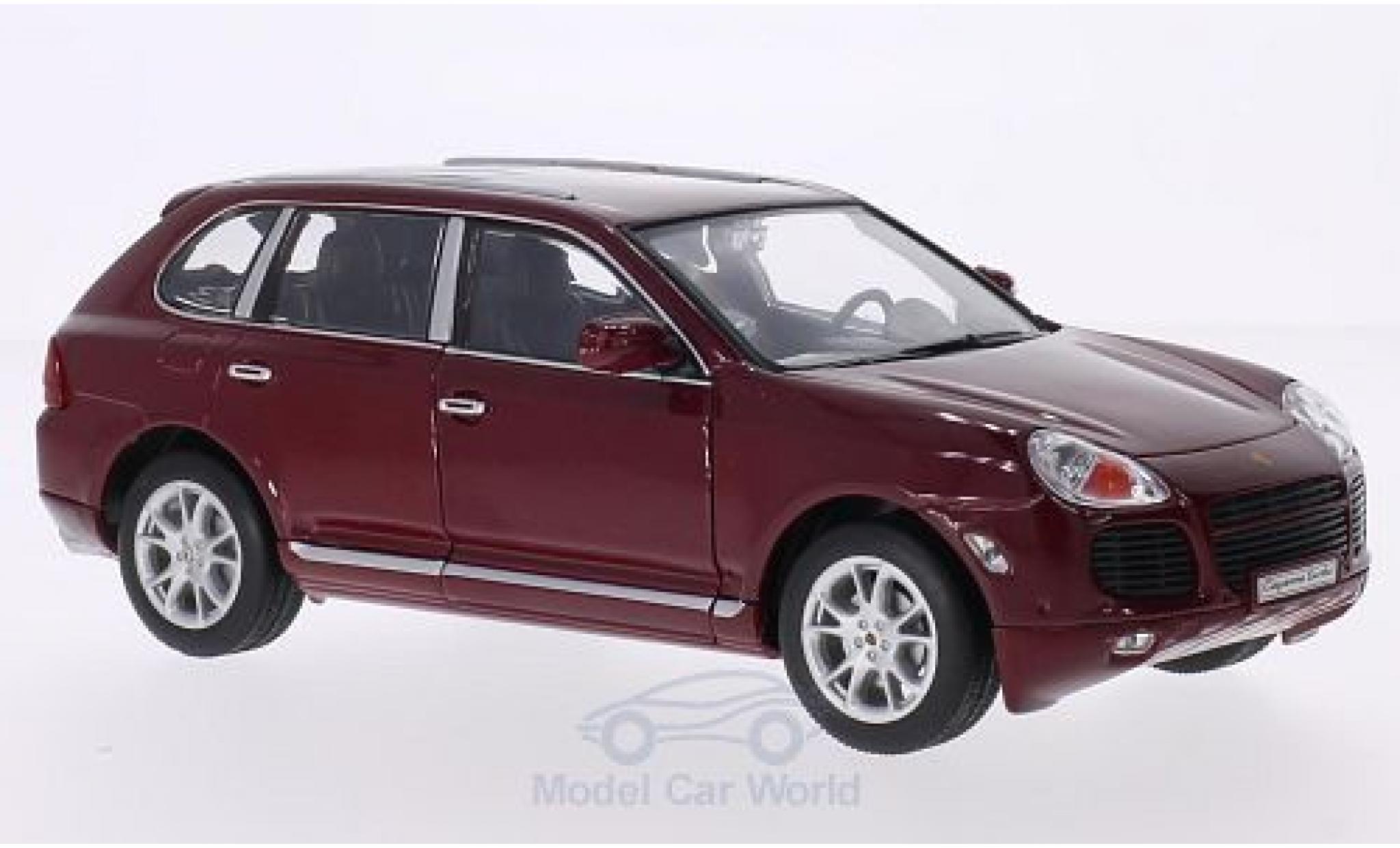 Porsche Cayenne Turbo 1/24 Welly Turbo rosso modellino in miniatura