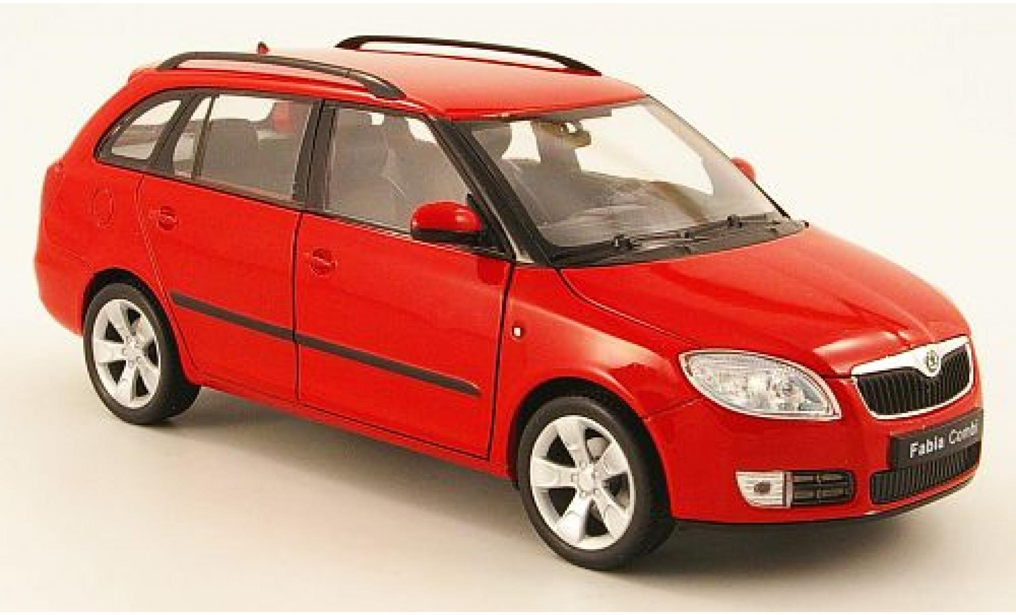 Skoda Fabia 1/24 Welly II Combi rosso modellino in miniatura