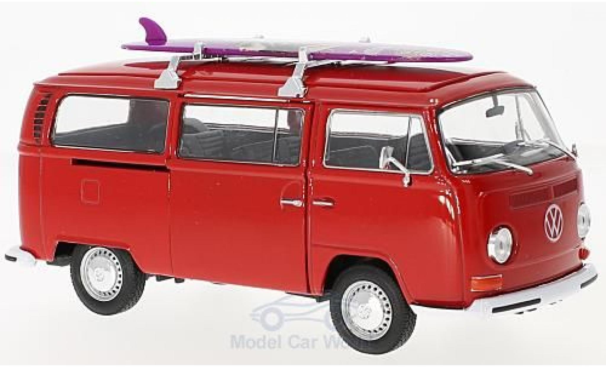 Volkswagen T2 B 1/24 Welly Bus rosso 1972 mit Surfboard modellino in miniatura