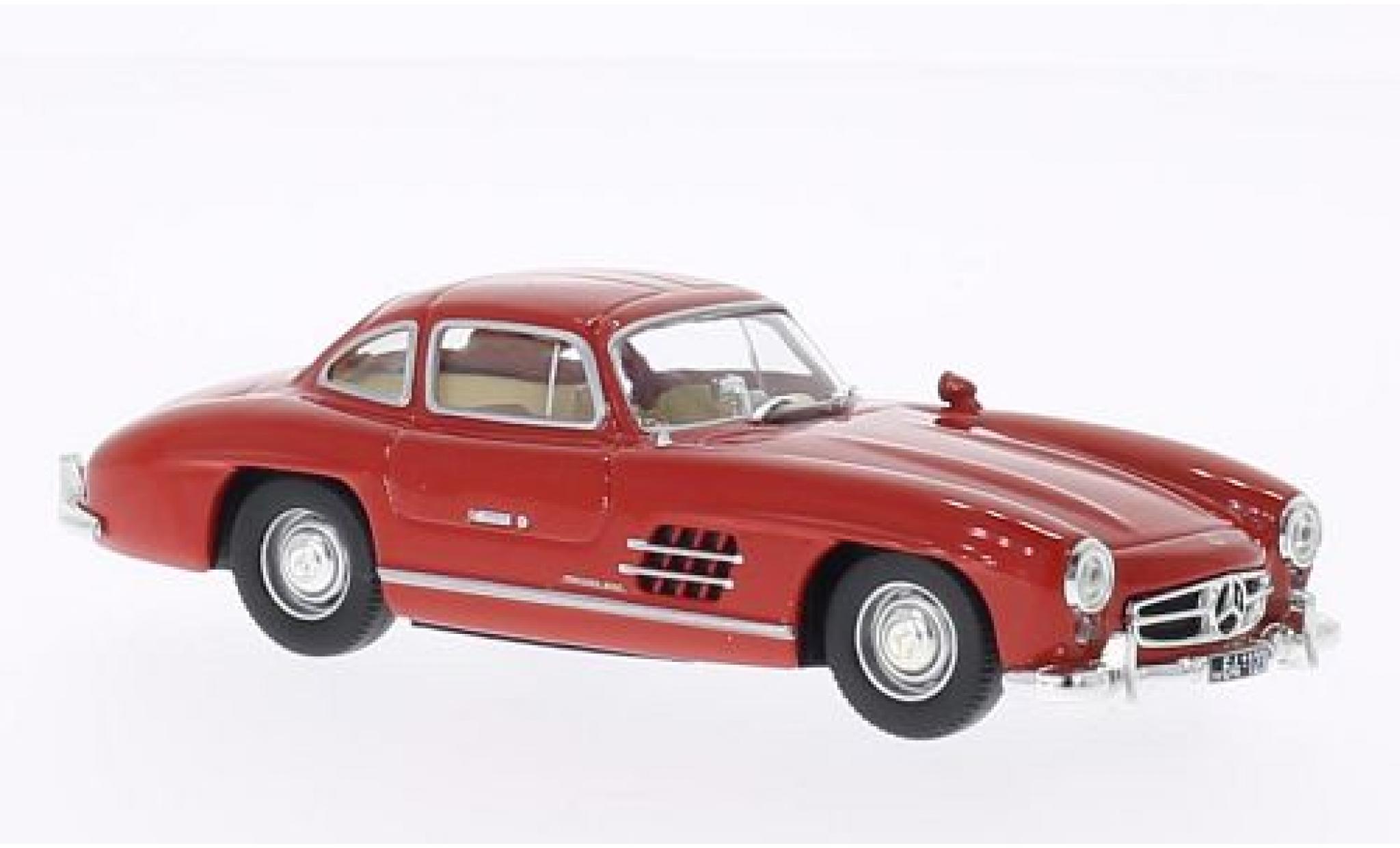 Mercedes 300 1/43 WhiteBox SL (W198) rosso 1954 modellino in miniatura