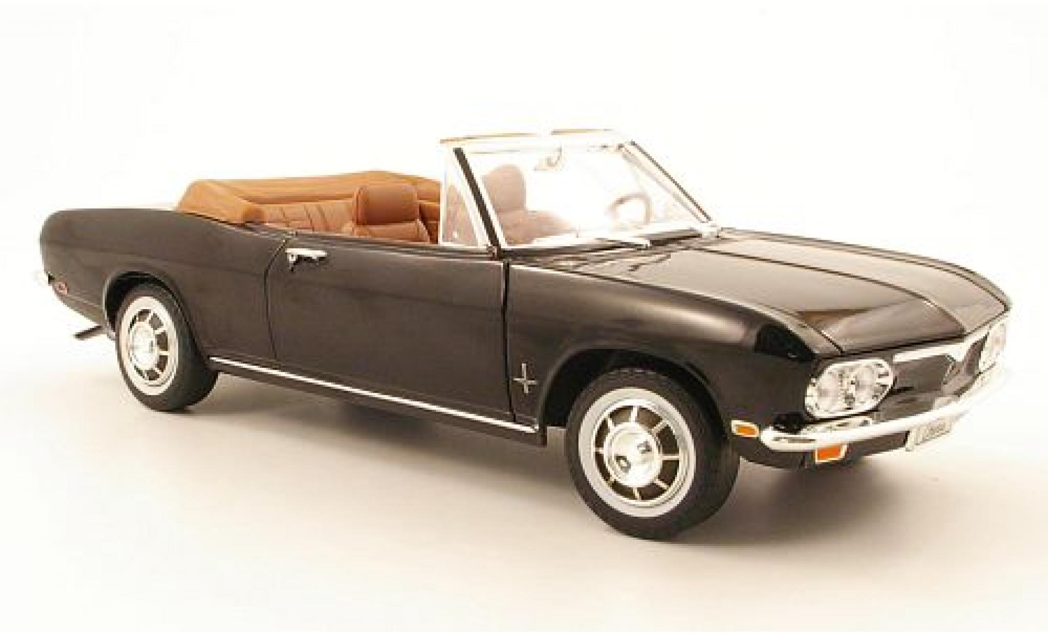 Chevrolet Corvair 1/18 Yat Ming Monza Convertibile nero 1969 modellino in miniatura