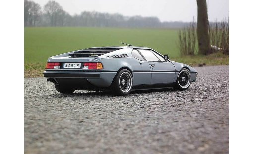 Bmw M1 1978 1/18 Norev grigio jantes BBS echappement chrome modellini auto
