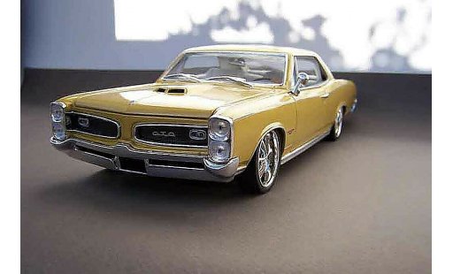 Pontiac GTO Base 1/18 Welly westcoast modellini auto