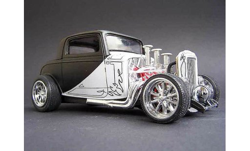 Ford 1932 Hot Rod 1/18 Yat Ming street modellini auto