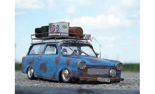 Trabant 601 Universal 1/18 Sun Star rat modellini auto
