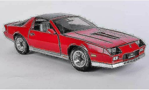 Chevrolet Camaro Z28 1/18 Sun Star rosso 1982 modellini auto