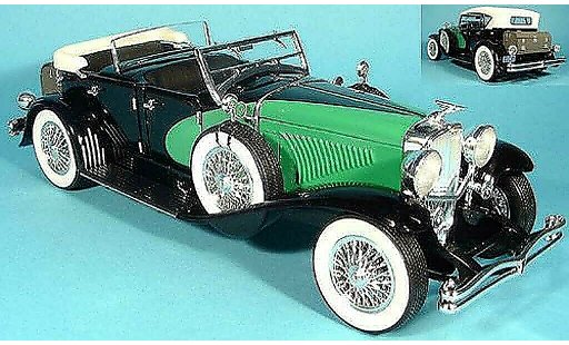 Duesenberg 1934 Cabriolet 1/18 Signature limousine nero/verde modellini auto