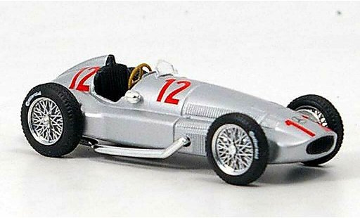 Mercedes W 154 Base 1/43 Brumm No.12 R.Caracciola GP Germania 1938 modellini auto