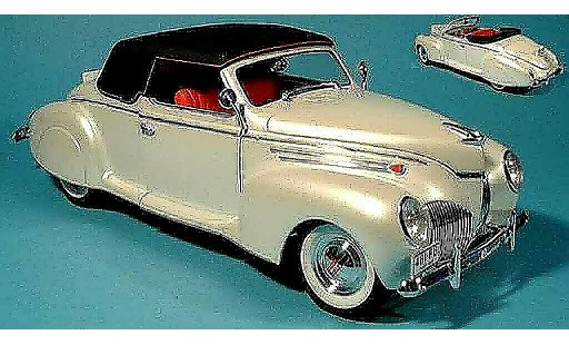 Lincoln Zephyr Base 1/18 Signature bianco 1939 modellini auto