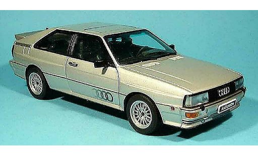 Audi Quattro coupe 1/18 Autoart grigio beige 1988 modellini auto