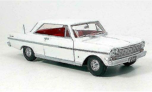 Chevrolet Nova SS 1/18 Sun Star 1963 bianco modellini auto