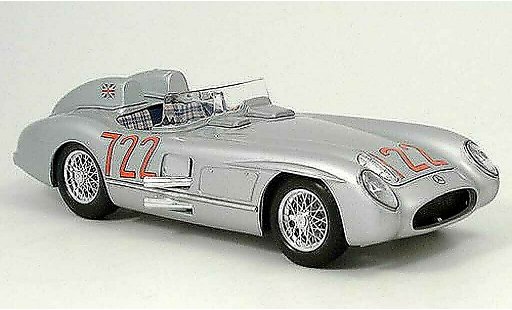 Mercedes 300 Base 1/18 Burago No.722 S.Moss / D.Jenkinson Mille Miglia 1955 modellini auto