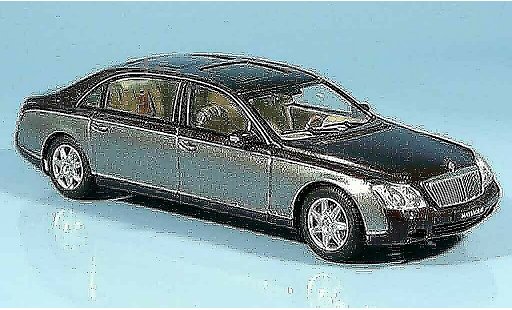 Maybach 62 LWB 1/43 Autoart grigio rosso modellini auto