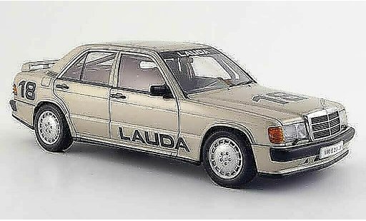 Mercedes 190 DTM 1/18 Autoart 2.3-16v no.18 n.lauda nurburgring 1984 modellini auto